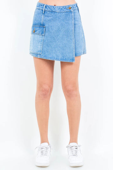 Elevate Your Wardrobe with the American Bazi Cargo Pocket Denim Skort