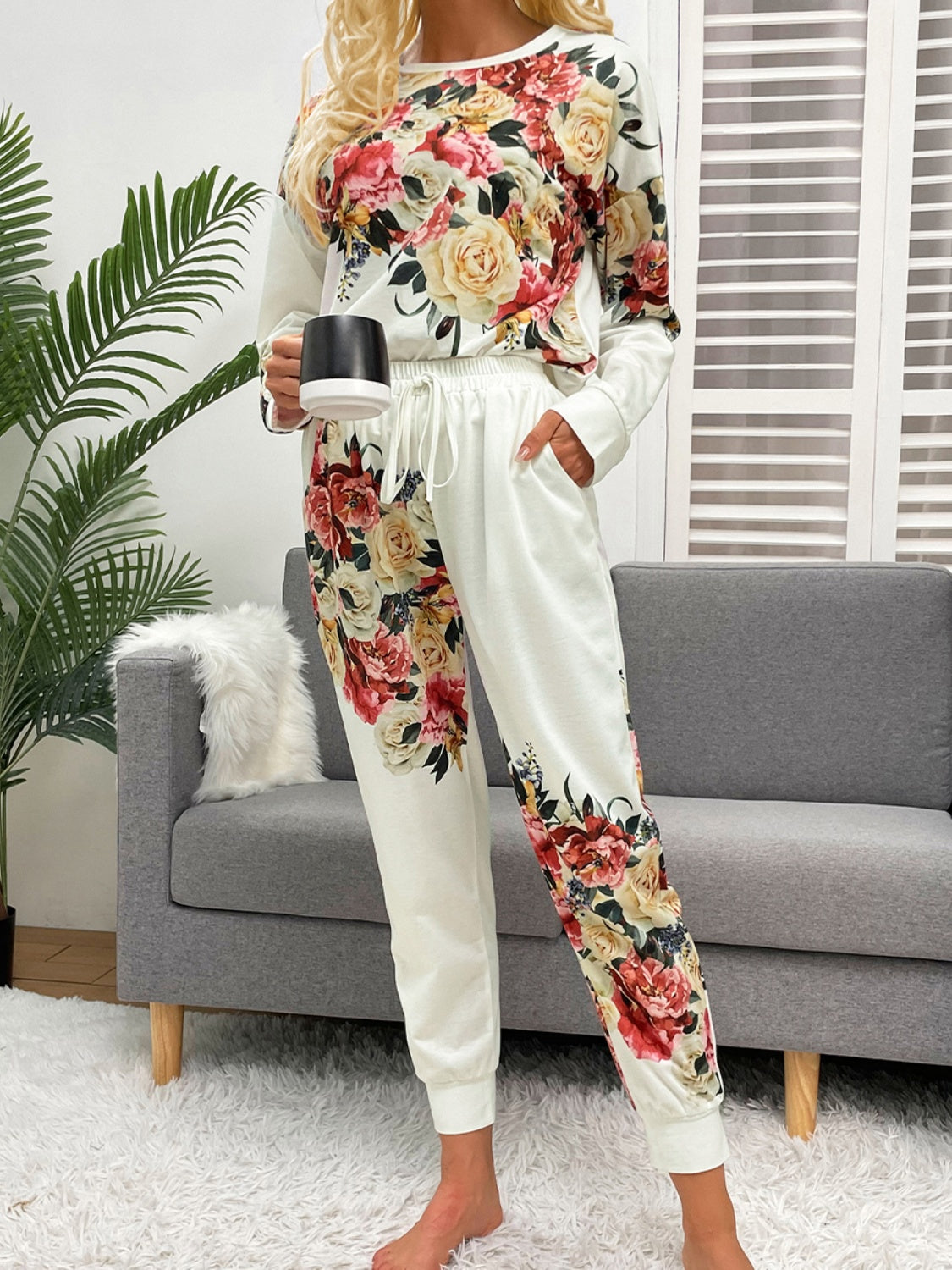 Printed Round Neck Top and Pants Lounge Set