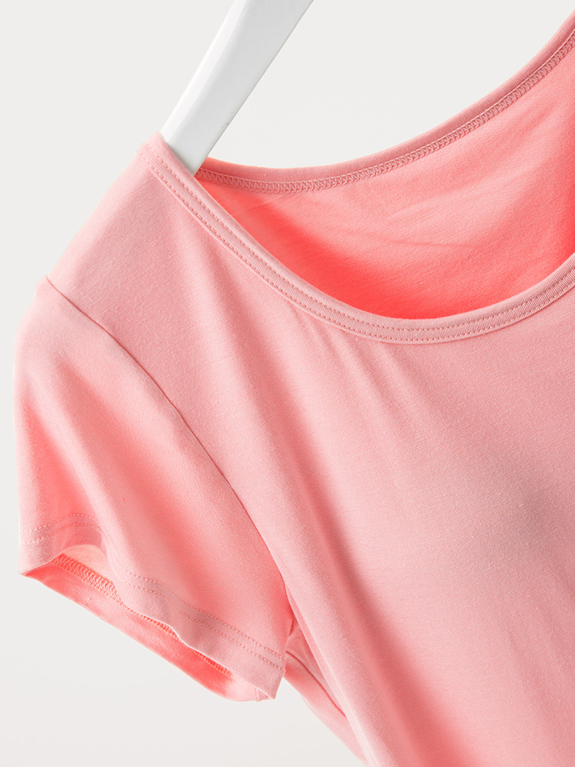 Round Neck Short Sleeve T-Shirt with Bra - Get Stylish