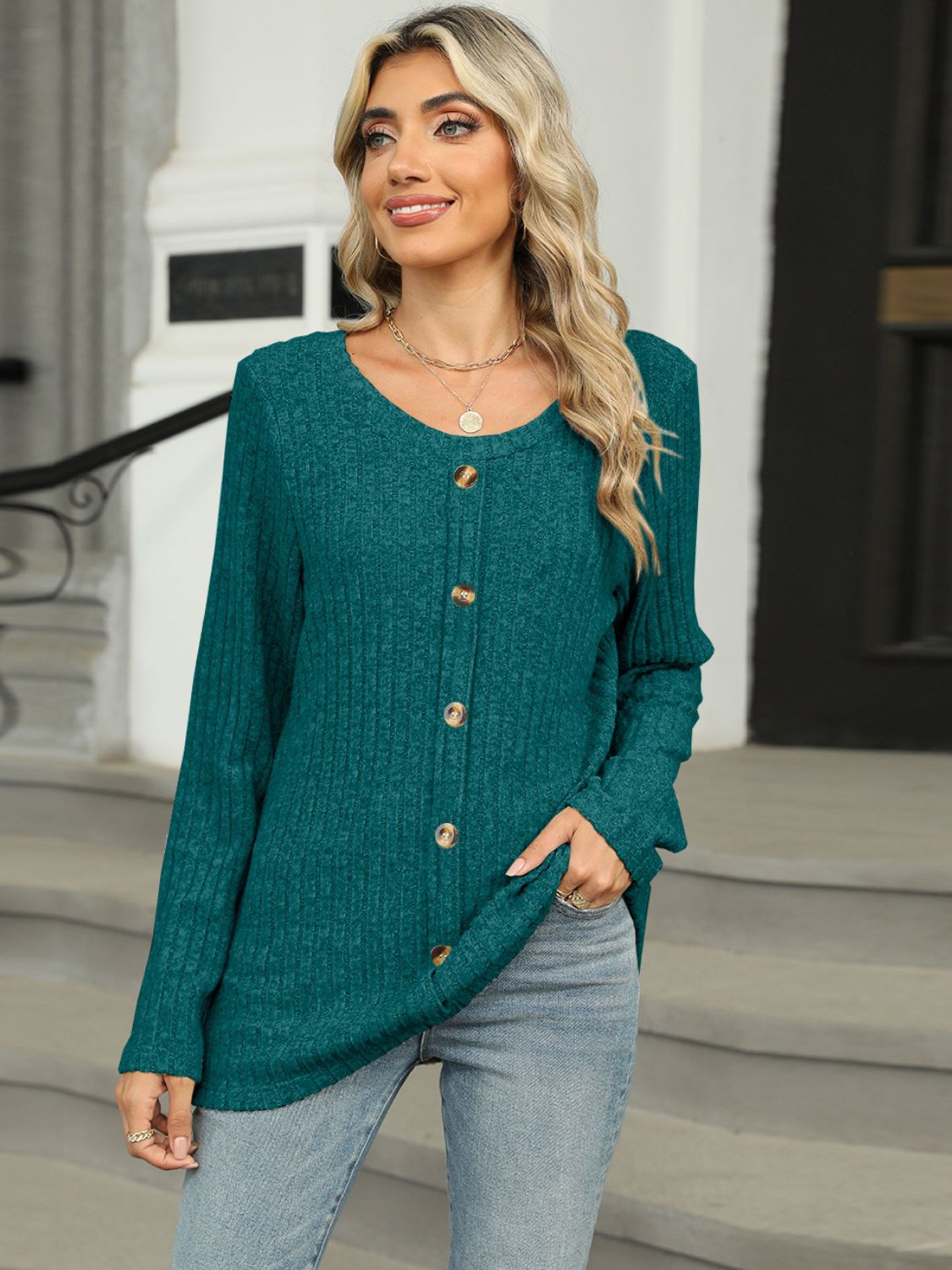 Round Neck Long Sleeve T-Shirt - Get Stylish