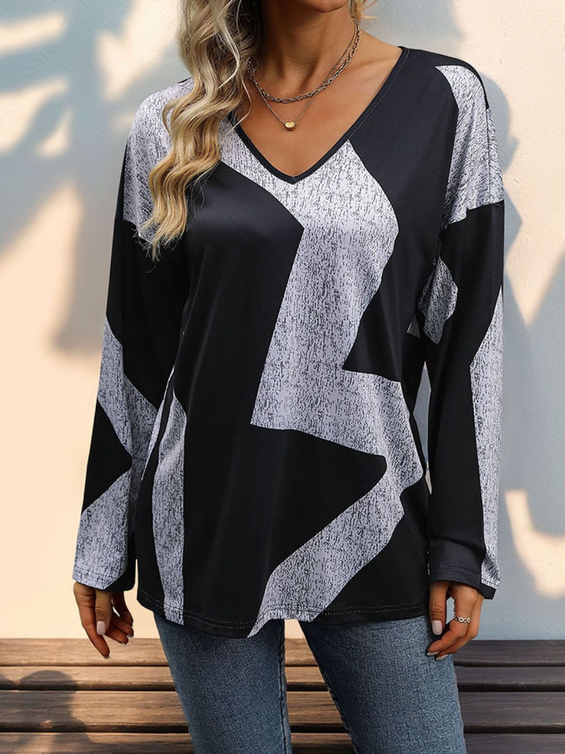 Perfee Color Block V-Neck Long Sleeve T-Shirt - Get Stylish