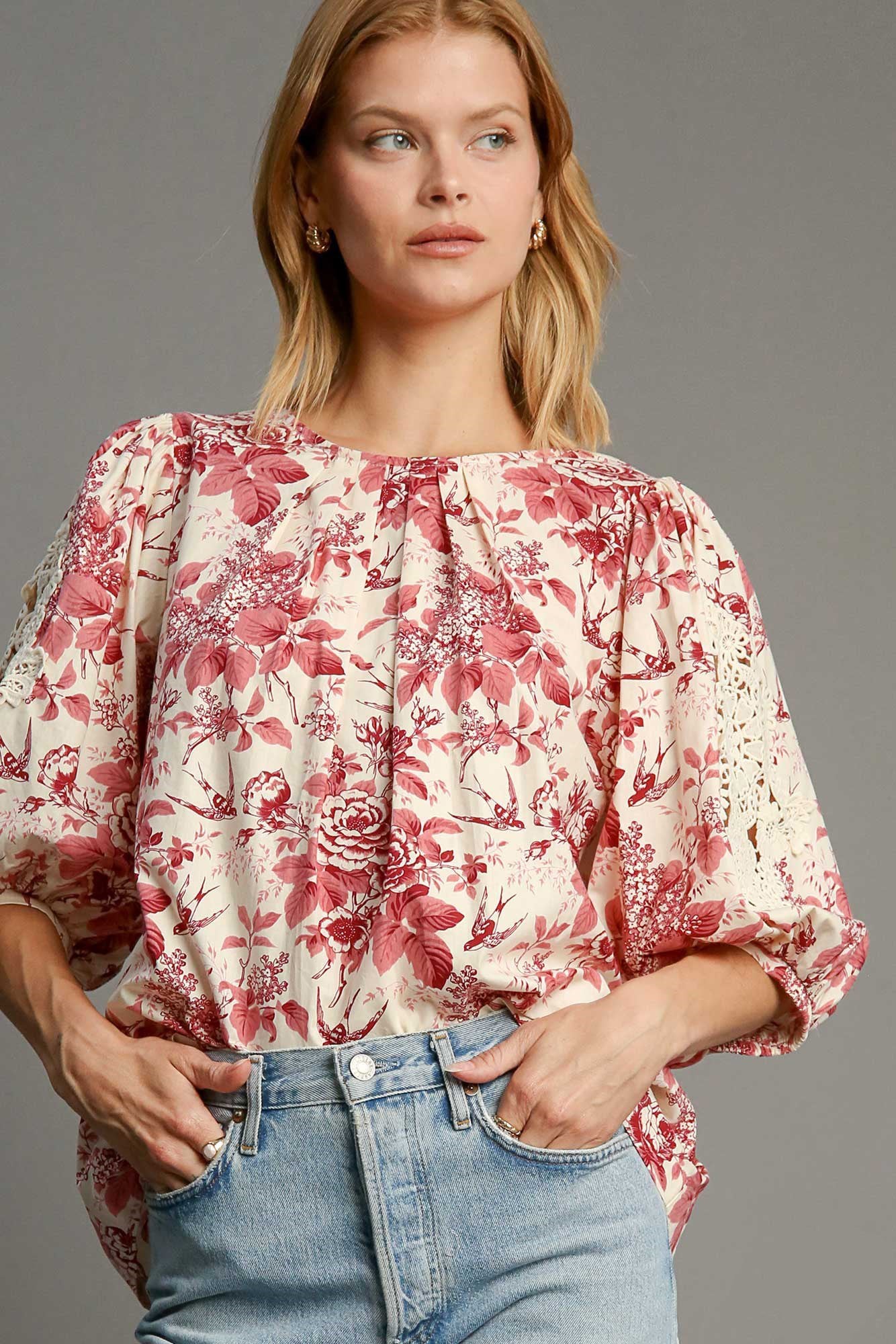 Umgee Floral Pleated Detail Lace Trim Sleeve Blouse - Get Stylish